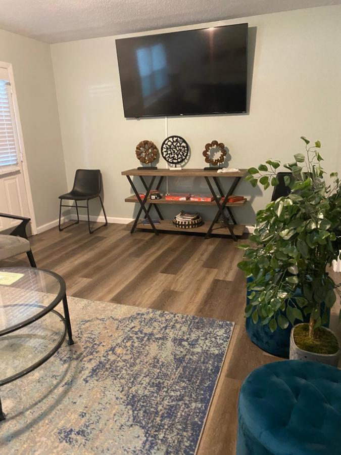 Hhi Homes- Newly Renovated Cozy Modern Pet-Friendly Villa-Ideal Location Хилтон-Хед-Айленд Экстерьер фото