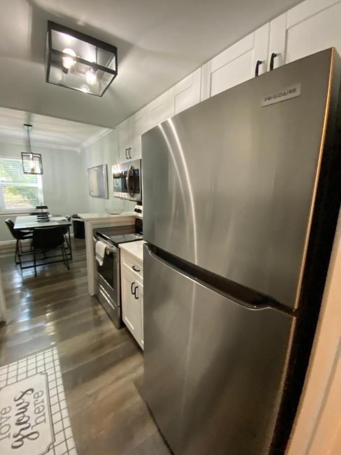 Hhi Homes- Newly Renovated Cozy Modern Pet-Friendly Villa-Ideal Location Хилтон-Хед-Айленд Экстерьер фото